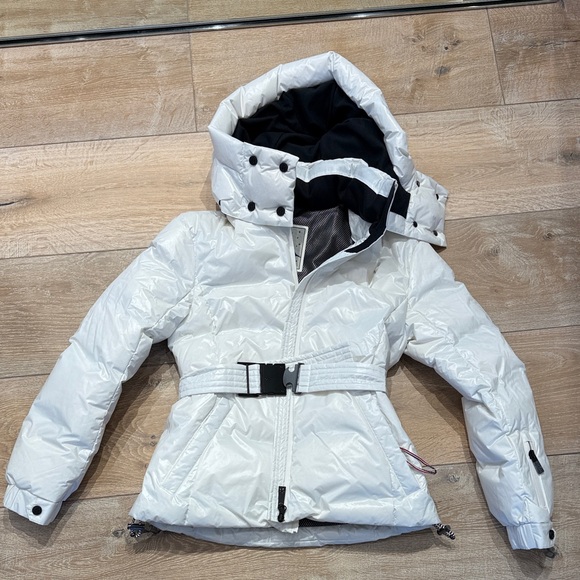 Perfect Moment Jackets & Blazers - Perfect Moment White Ski Jacket with Black Lining